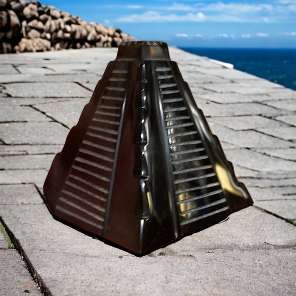 Vintage Black Onyx Hand carved Mexico Mayan Aztec Pyramid statue - Picture 2 of 4